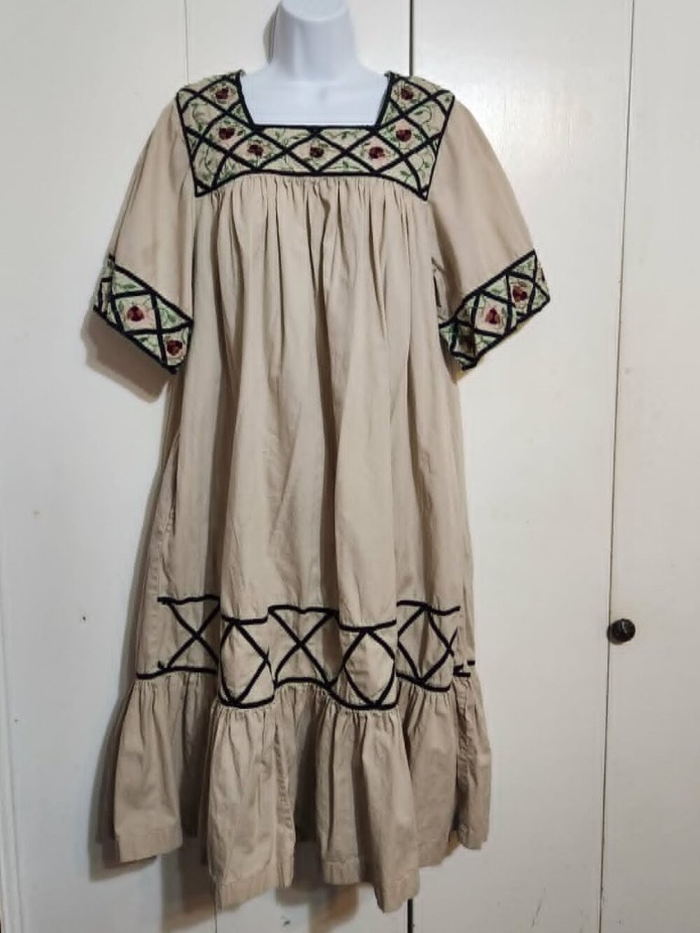 VTG Bechamel Boho Cottagecore Ladybug Embroidered Dress L Cotton Midi Pockets